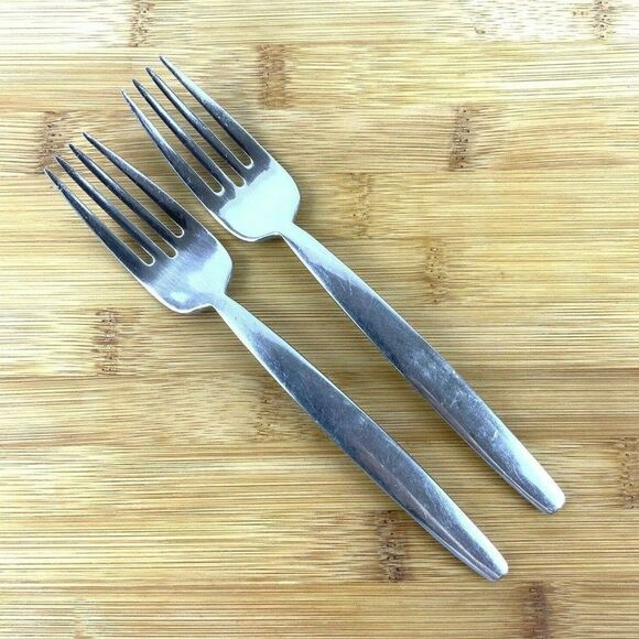 Oneida Leda Salad Forks 18/10 Stainless Steel Replacement Flatware Discontinued - Picture 1 of 6